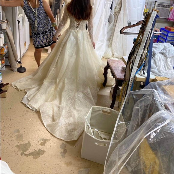 Wedding dress ivory size 0, 2 - Picture 3 of 3